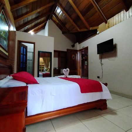 Casa Cultural Mindo Hotel Екстериор снимка