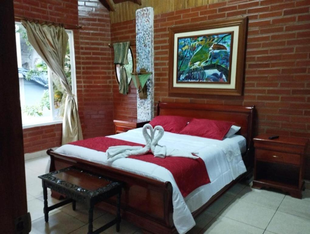 Casa Cultural Mindo Hotel Екстериор снимка