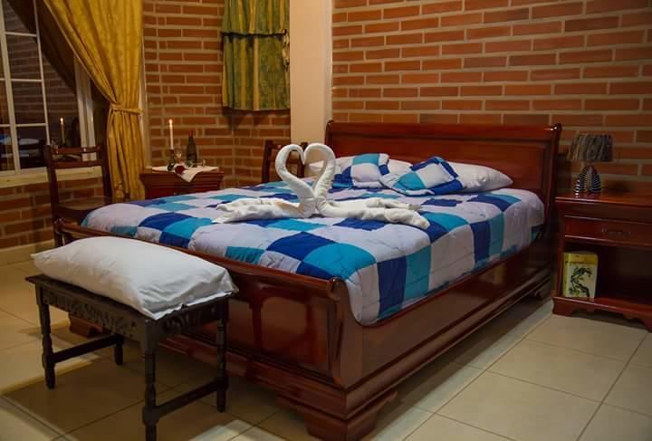 Casa Cultural Mindo Hotel Екстериор снимка